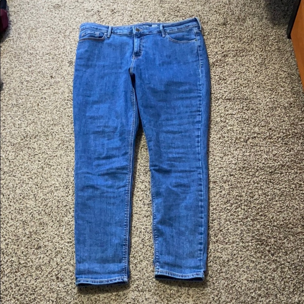 Size 14 High waisted old navy skinny jeans